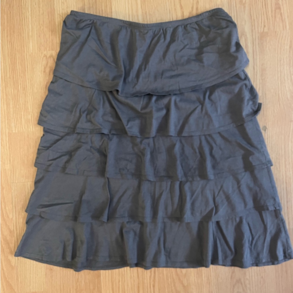 Garnet Hill grey small modal blend flamenco skirt ruffled tiered pull on stretch - Picture 2 of 6
